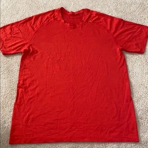 Red lululemon running shirt